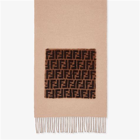 bufanda fendi precio